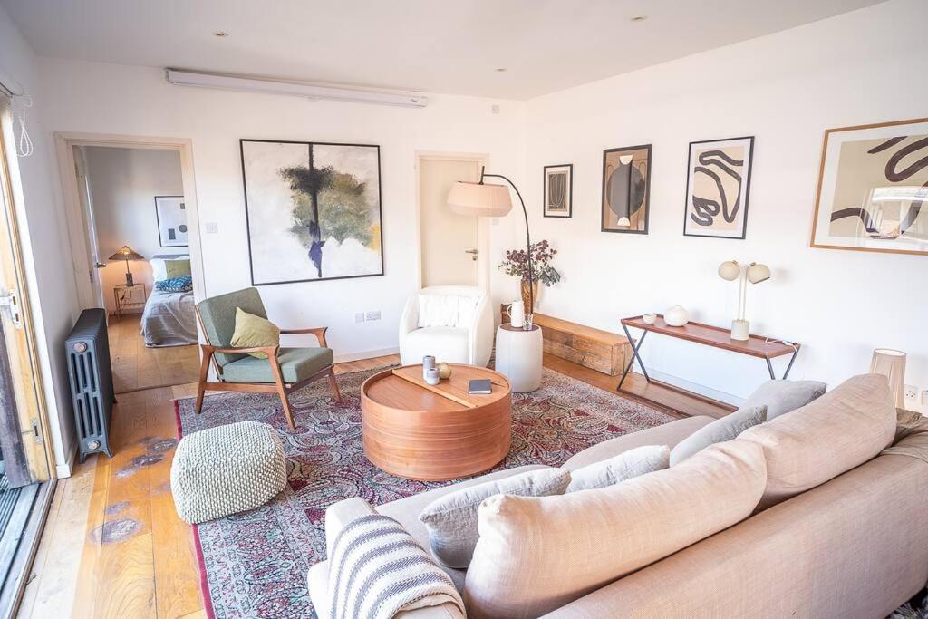 ロンドンPenthouse At The Old Tea Factoryアパートメント エクステリア 写真