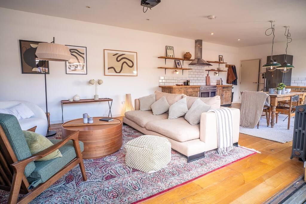 ロンドンPenthouse At The Old Tea Factoryアパートメント エクステリア 写真