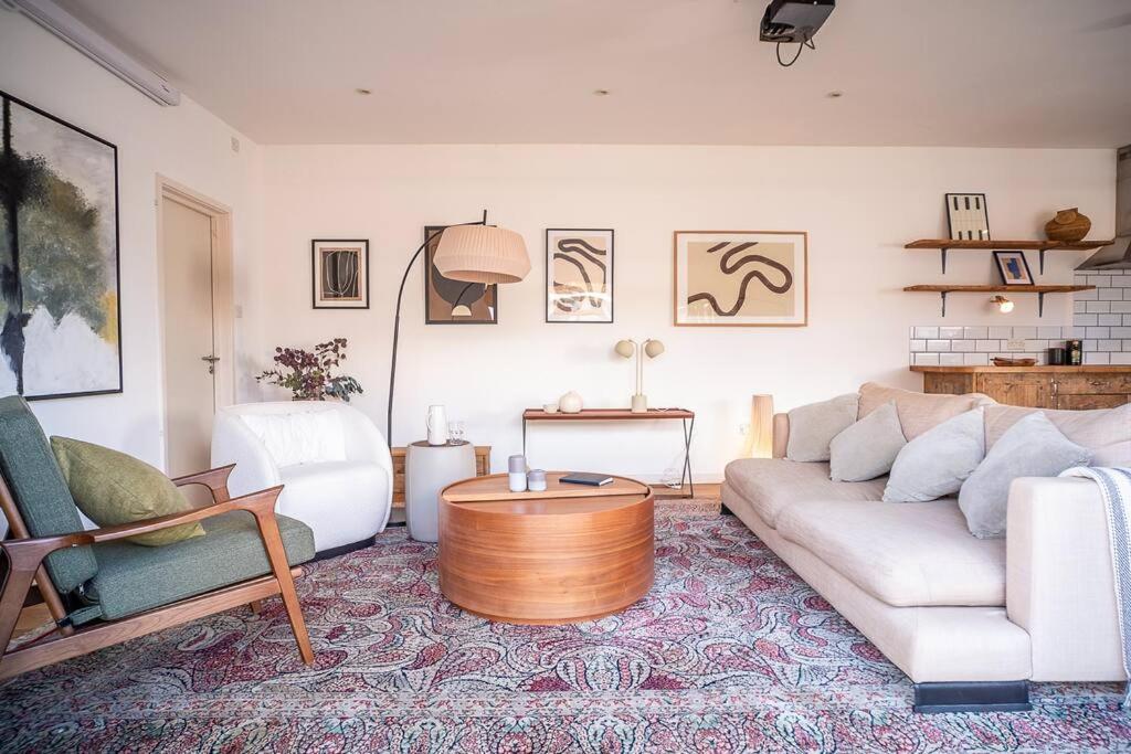 ロンドンPenthouse At The Old Tea Factoryアパートメント エクステリア 写真
