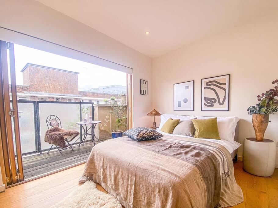 ロンドンPenthouse At The Old Tea Factoryアパートメント エクステリア 写真
