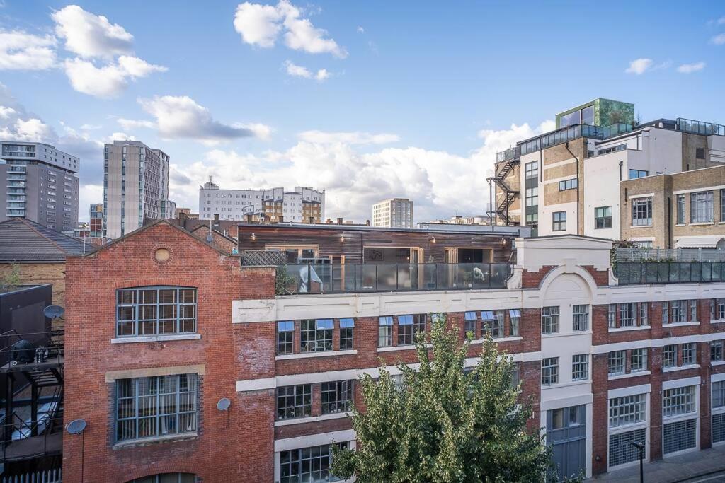 ロンドンPenthouse At The Old Tea Factoryアパートメント エクステリア 写真